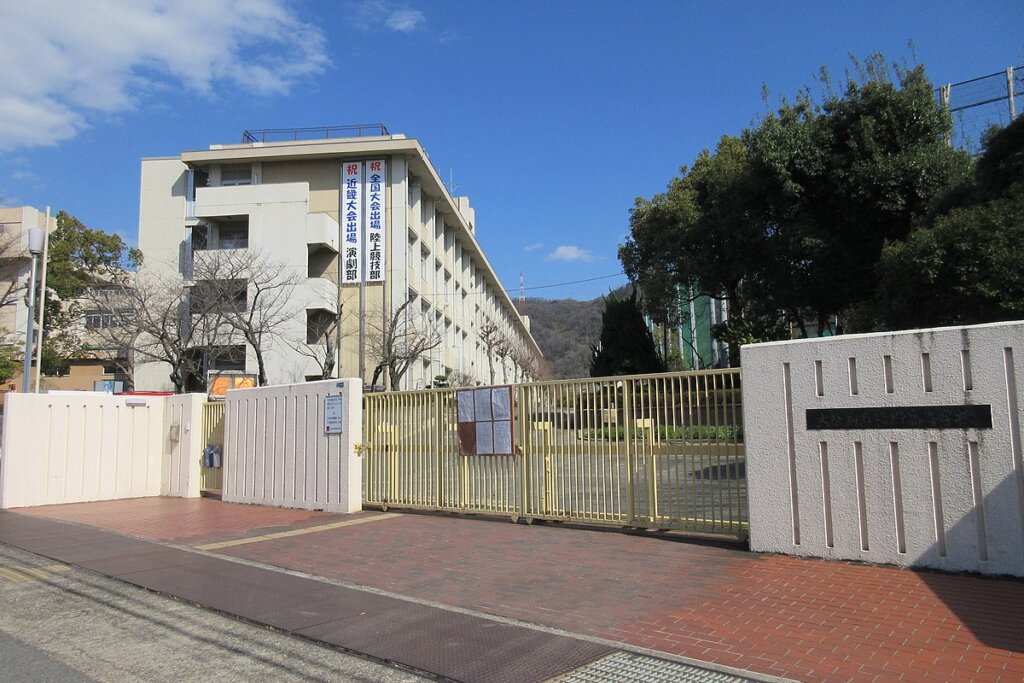 交野高校 偏差値 進学実績 評判について 難関私大専門塾マナビズム 交野高校 偏差値 進学実績 評判について 難関私大専門塾マナビズム