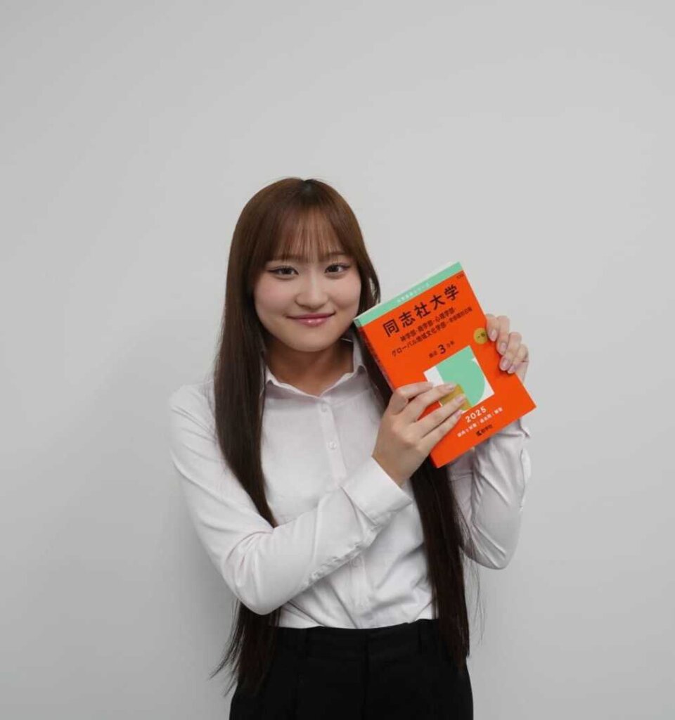 氏野馨子