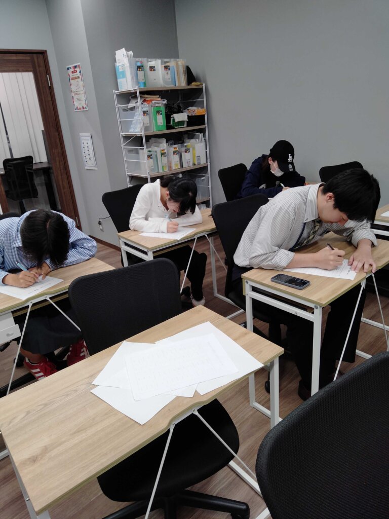 単語テストの勝負を挑まれました！