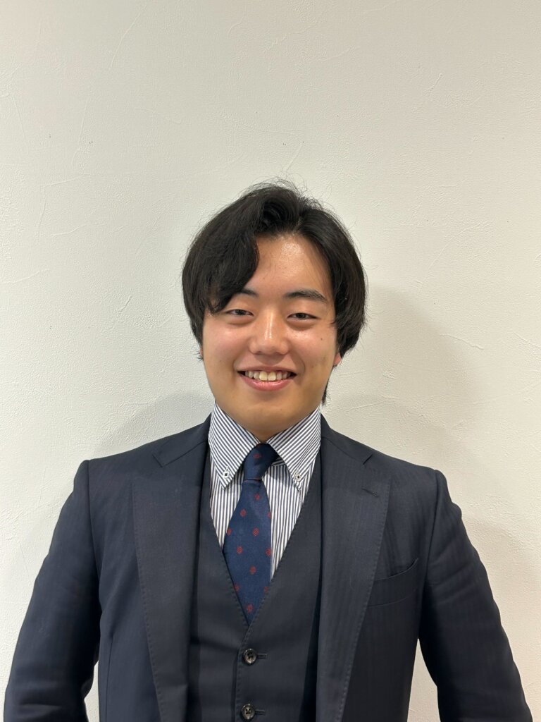 伊藤 紫音
