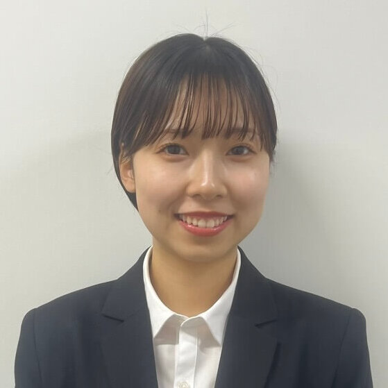 山野 里奈